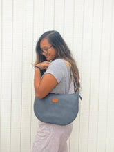 Load image into Gallery viewer, Blueberry Bullhide