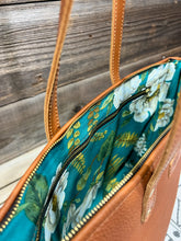 Load image into Gallery viewer, Praline Latte