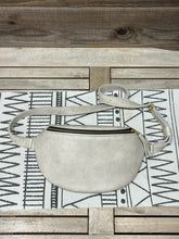 Load image into Gallery viewer, Ivory White