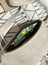 Load image into Gallery viewer, Ivory White