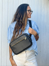 Load image into Gallery viewer, Classic Pebbled Black