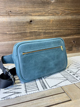 Load image into Gallery viewer, Blueberry Blue (Bullhide)