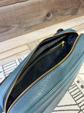 Load image into Gallery viewer, Blueberry Blue (Bullhide)