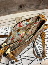 Load image into Gallery viewer, Embossed Cognac Gator