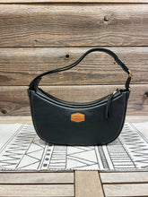 Load image into Gallery viewer, Classic Pebbled Black