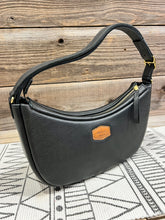 Load image into Gallery viewer, Classic Pebbled Black