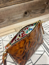 Load image into Gallery viewer, Embossed Tortoise Shell
