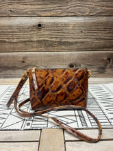 Load image into Gallery viewer, Embossed Tortoise Shell
