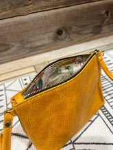Load image into Gallery viewer, Golden Mustard Bullhide
