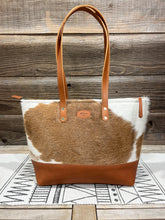Load image into Gallery viewer, Hair on Hide Tan Brown

