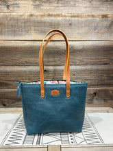 Load image into Gallery viewer, Blueberry Bullhide
