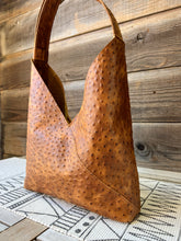 Load image into Gallery viewer, Embossed Ostrich Honey Brown
