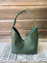 Load image into Gallery viewer, Dark Emerald Green
