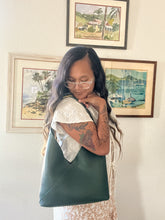 Load image into Gallery viewer, Dark Emerald Green
