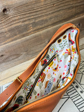 Load image into Gallery viewer, Praline Latte
