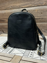 Load image into Gallery viewer, Pebbled Vintage Black
