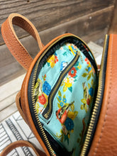 Load image into Gallery viewer, Brown &amp; White Hair on Hide
