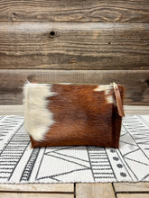 Load image into Gallery viewer, Brown &amp; White Hair on Hide
