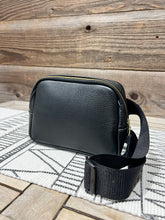Load image into Gallery viewer, Classic Pebbled Black
