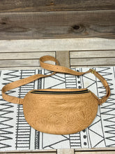 Load image into Gallery viewer, Embossed Spanish Lace (Caramel Latte)
