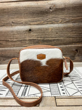 Load image into Gallery viewer, Brown &amp; White Hair on Hide
