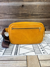 Load image into Gallery viewer, Golden Mustard (Bullhide)
