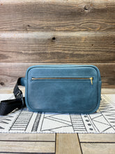 Load image into Gallery viewer, Blueberry Blue (Bullhide)
