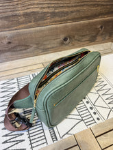 Load image into Gallery viewer, Spanish Moss Green
