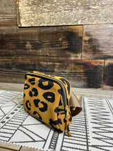 Load image into Gallery viewer, Suede Leopard Print (Option B)
