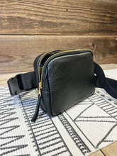 Load image into Gallery viewer, Classic Pebbled Black
