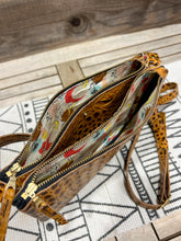 Load image into Gallery viewer, Embossed Cognac Gator
