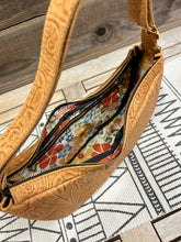 Load image into Gallery viewer, Embossed Spanish Lace (Caramel Latte)
