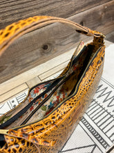 Load image into Gallery viewer, Embossed Gator in Caramel Latte
